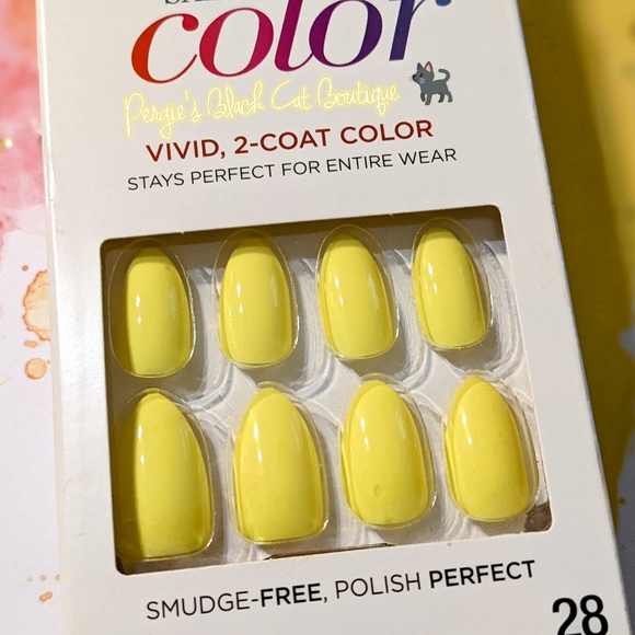 💛 KISS Salon Color Acrylic Nails 💛 - Picture 4 of 13